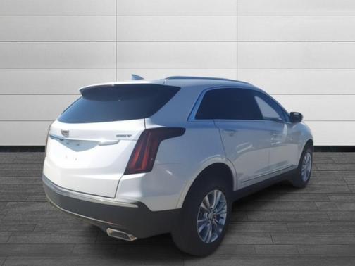 2025 Cadillac XT5 Luxury