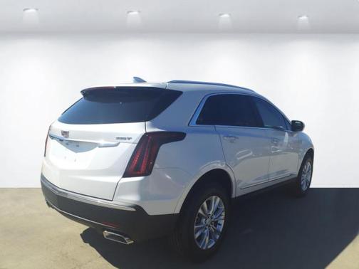 2025 Cadillac XT5 Luxury