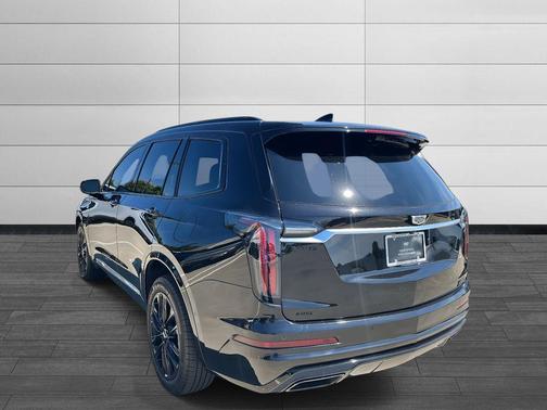 2022 Cadillac XT6 Sport AWD