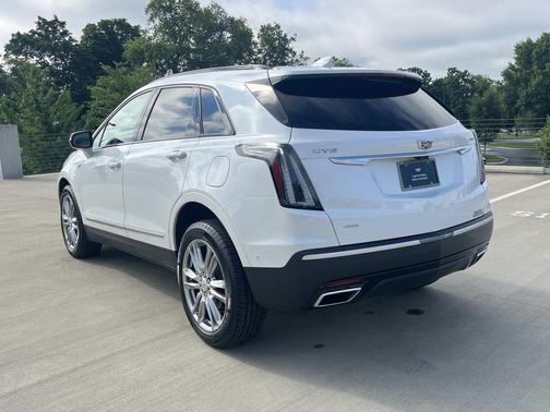 Crystal White Tricoat 2023 Cadillac XT5 Sport