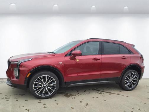 2025 Cadillac XT4 Sport