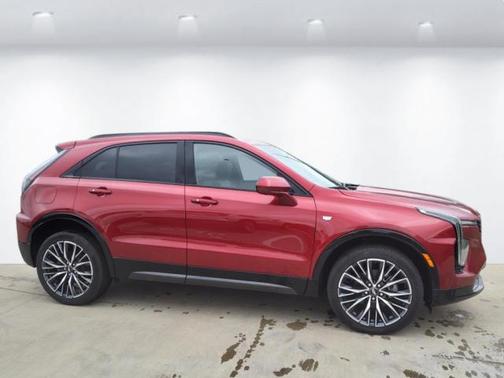 2025 Cadillac XT4 Sport