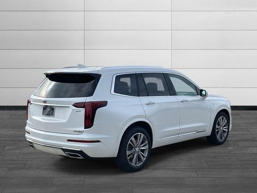 2021 Cadillac XT6 Premium Luxury FWD