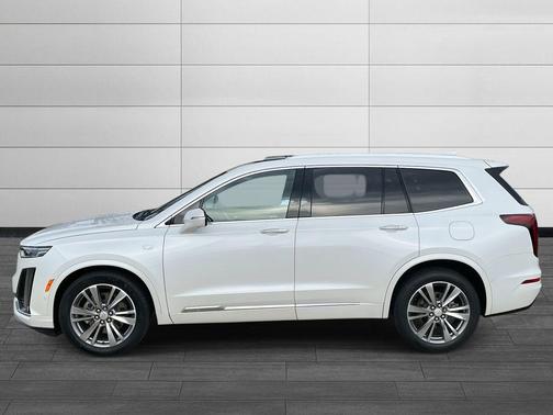 2021 Cadillac XT6 Premium Luxury FWD