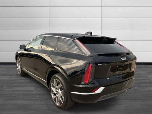 2026 Cadillac OPTIQ Luxury