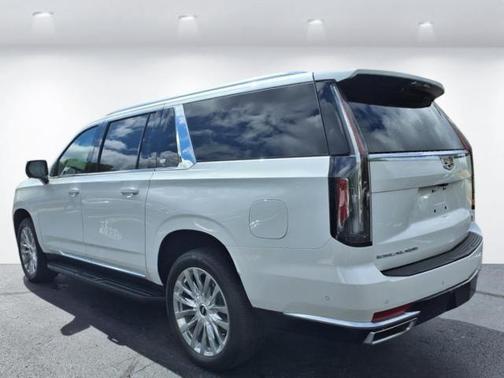 2024 Cadillac Escalade ESV Premium Luxury