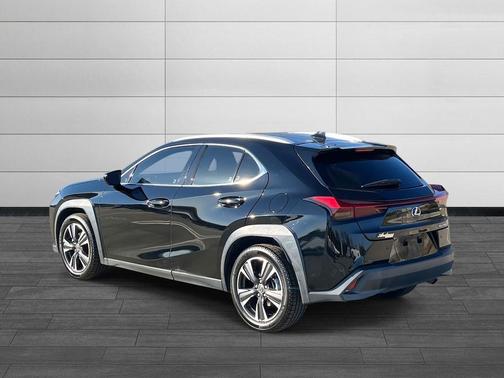 2019 Lexus UX 200 Base