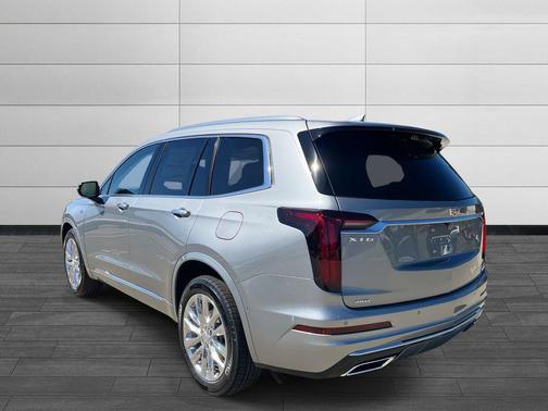 2025 Cadillac XT6 Premium Luxury AWD