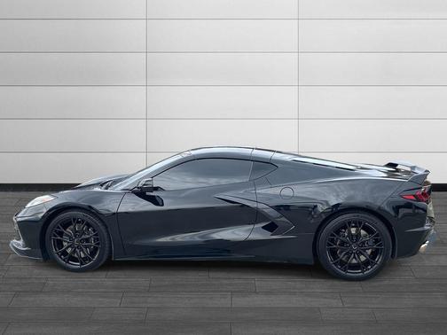 2023 Chevrolet Corvette Stingray w/2LT