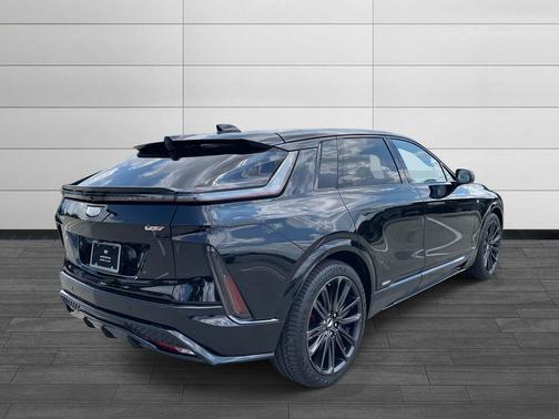 2026 Cadillac LYRIQ V
