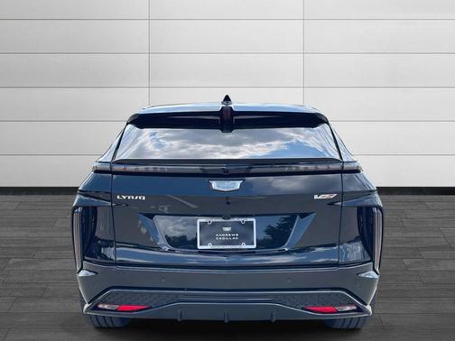 2026 Cadillac LYRIQ V