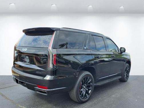 2022 Cadillac Escalade Sport