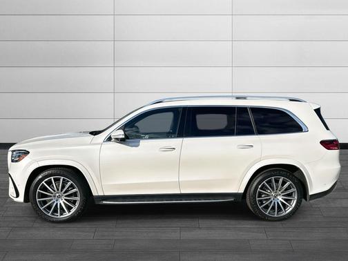 2024 Mercedes-Benz GLS 450 4MATIC