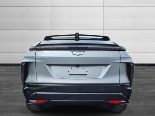 2025 Cadillac LYRIQ Sport