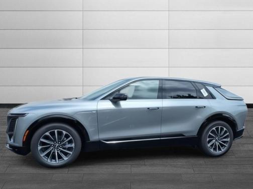 2025 Cadillac LYRIQ Sport