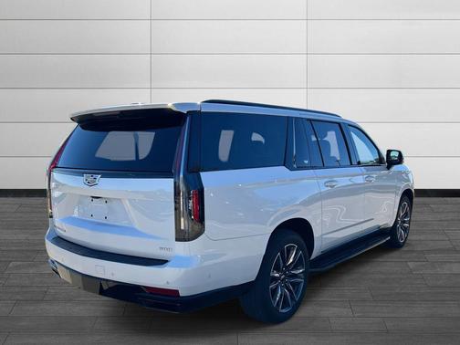 2021 Cadillac Escalade ESV Sport