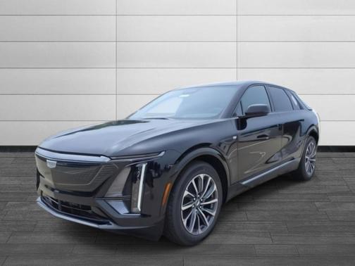 2025 Cadillac LYRIQ Sport