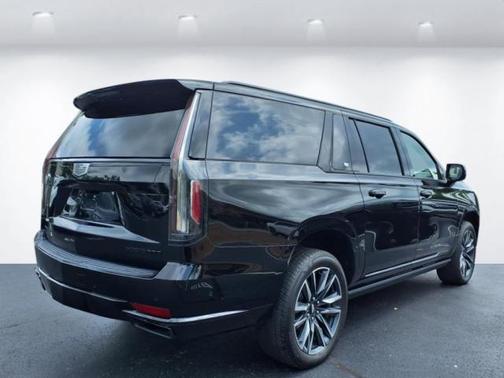 2021 Cadillac Escalade ESV Sport Platinum