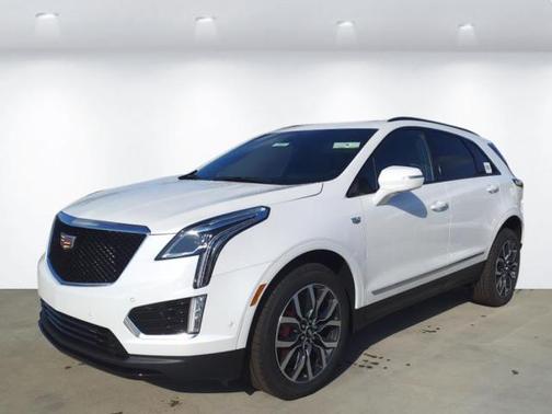2025 Cadillac XT5 Sport