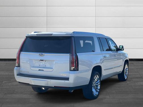 2019 Cadillac Escalade ESV Premium Luxury