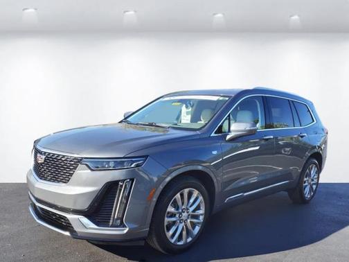 2022 Cadillac XT6 Premium Luxury FWD