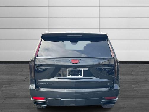 2021 Cadillac Escalade ESV Sport Platinum