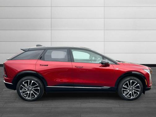 2026 Cadillac OPTIQ Sport