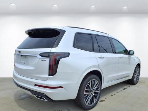 2025 Cadillac XT6 Sport AWD