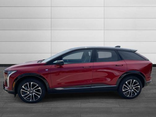 2025 Cadillac OPTIQ Sport 1 AWD
