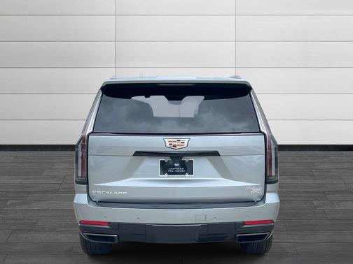 Argent Silver Metallic 2025 Cadillac Escalade Sport Platinum