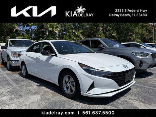 Quartz White 2021 Hyundai ELANTRA SE