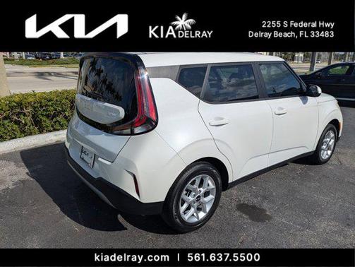 2024 Kia Soul LX