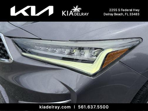 Lunar Silver Metallic 2019 Acura ILX Technology Package