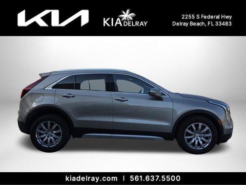 2022 Cadillac XT4 Premium Luxury