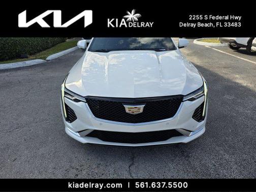 2022 Cadillac CT4 Sport