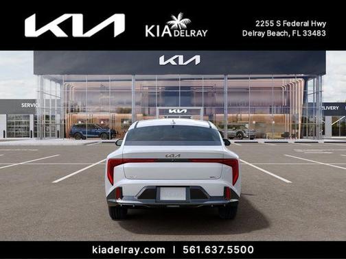 Snow White Pearl 2026 Kia K4 GT-Line
