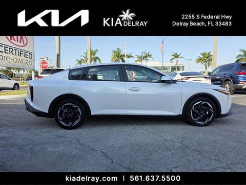 2025 Kia K4 EX
