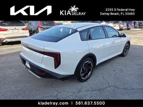 2025 Kia K4 EX