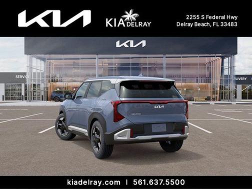 Pale Gray 2027 Kia Seltos S