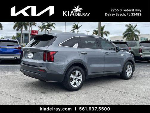 2023 Kia Sorento LX