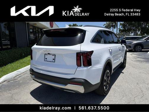 Glacial White Pearl 2025 Kia Sorento S