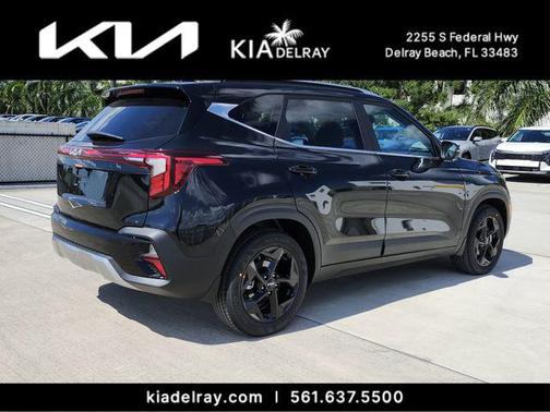 Fusion Black 2026 Kia Seltos EX