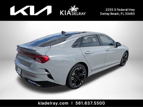 2023 Kia K5 GT-Line