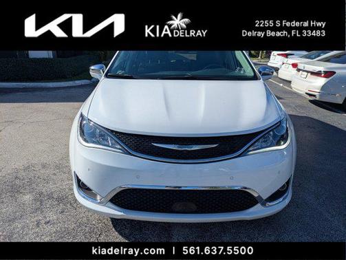 2020 Chrysler Pacifica Hybrid Limited