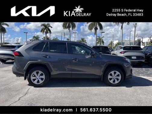 2024 Toyota RAV4 LE