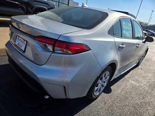 Classic Silver Metallic 2025 Toyota Corolla LE