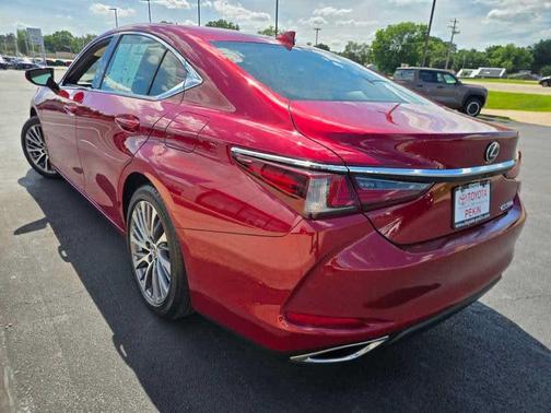 Matador Red Mica 2020 Lexus ES 350 Base