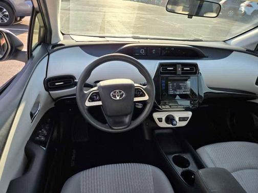 2016 Toyota Prius Two