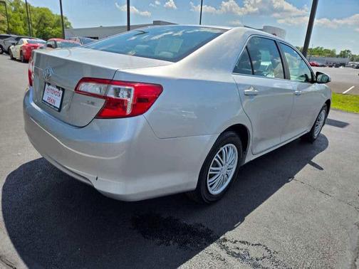 Classic Silver Metallic 2012 Toyota Camry LE