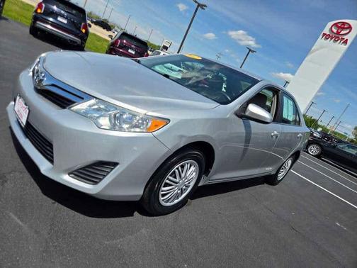 Classic Silver Metallic 2012 Toyota Camry LE